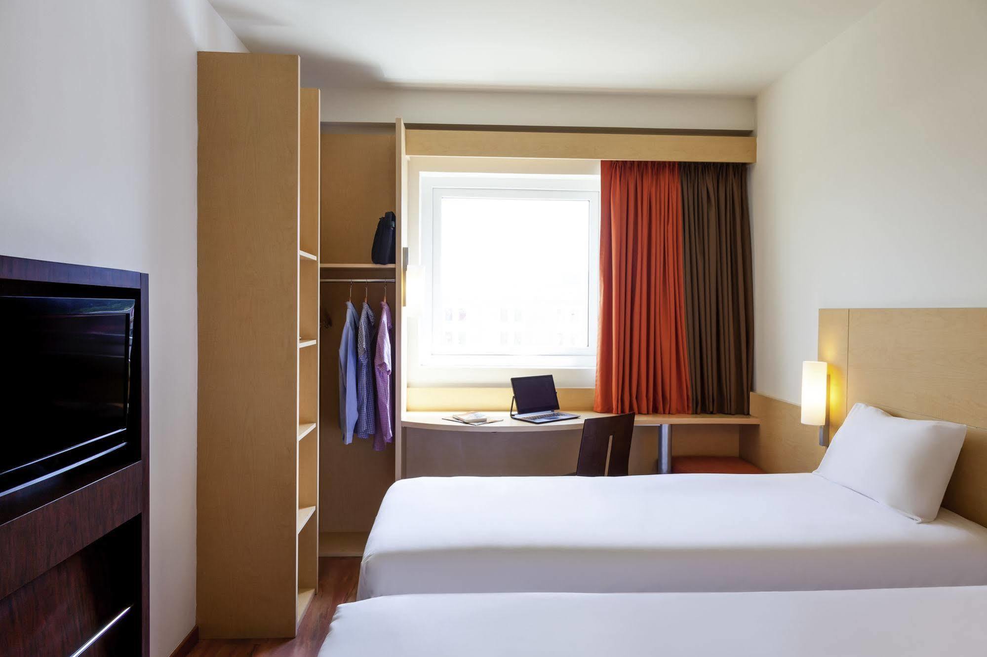 Ibis Хермосило Екстериор снимка