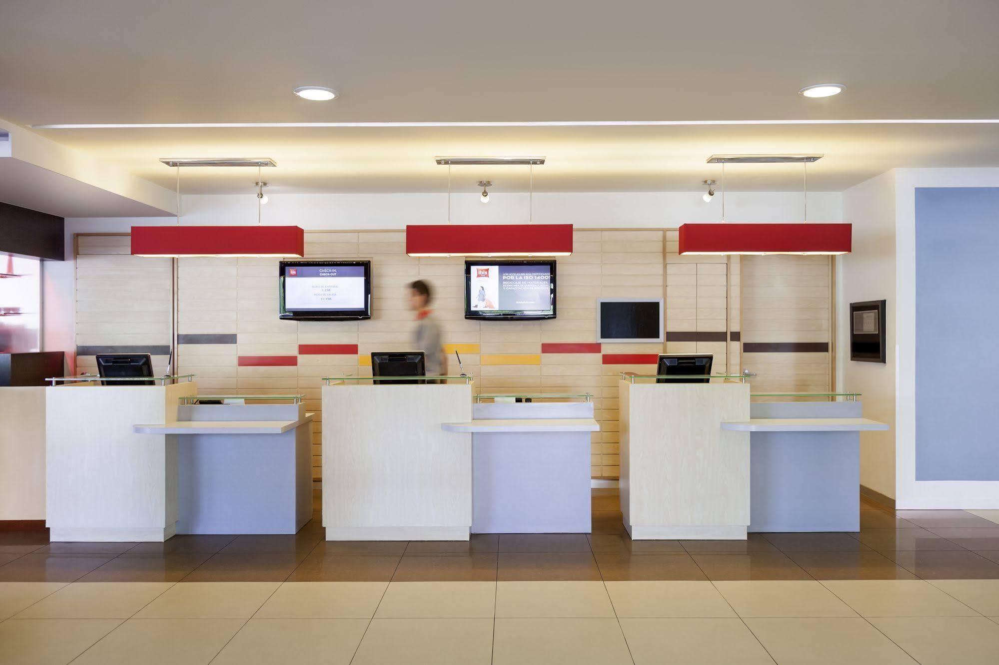 Ibis Хермосило Екстериор снимка