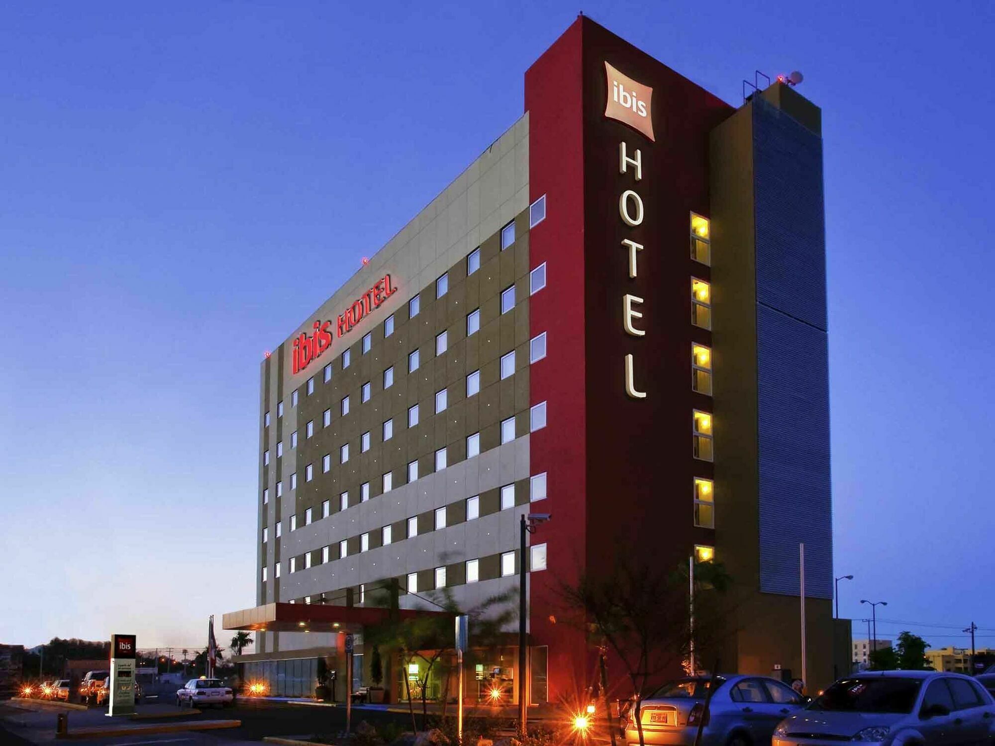 Ibis Хермосило Екстериор снимка